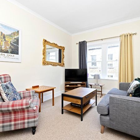 Joivy Modern Flat On Rose Street Apartment Edinburgh Exterior photo